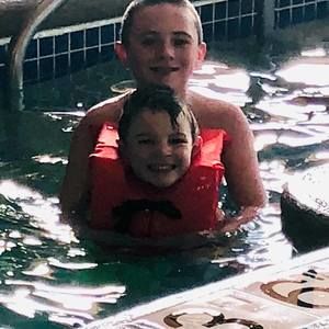 Meet your Posher, Marisa